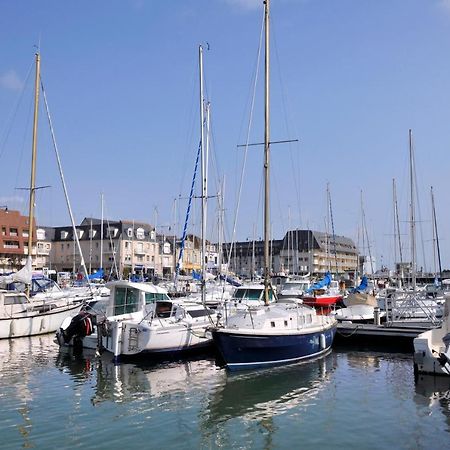 Appart A 2 Pas De La Plage - Centre D'Asnelles Kültér fotó